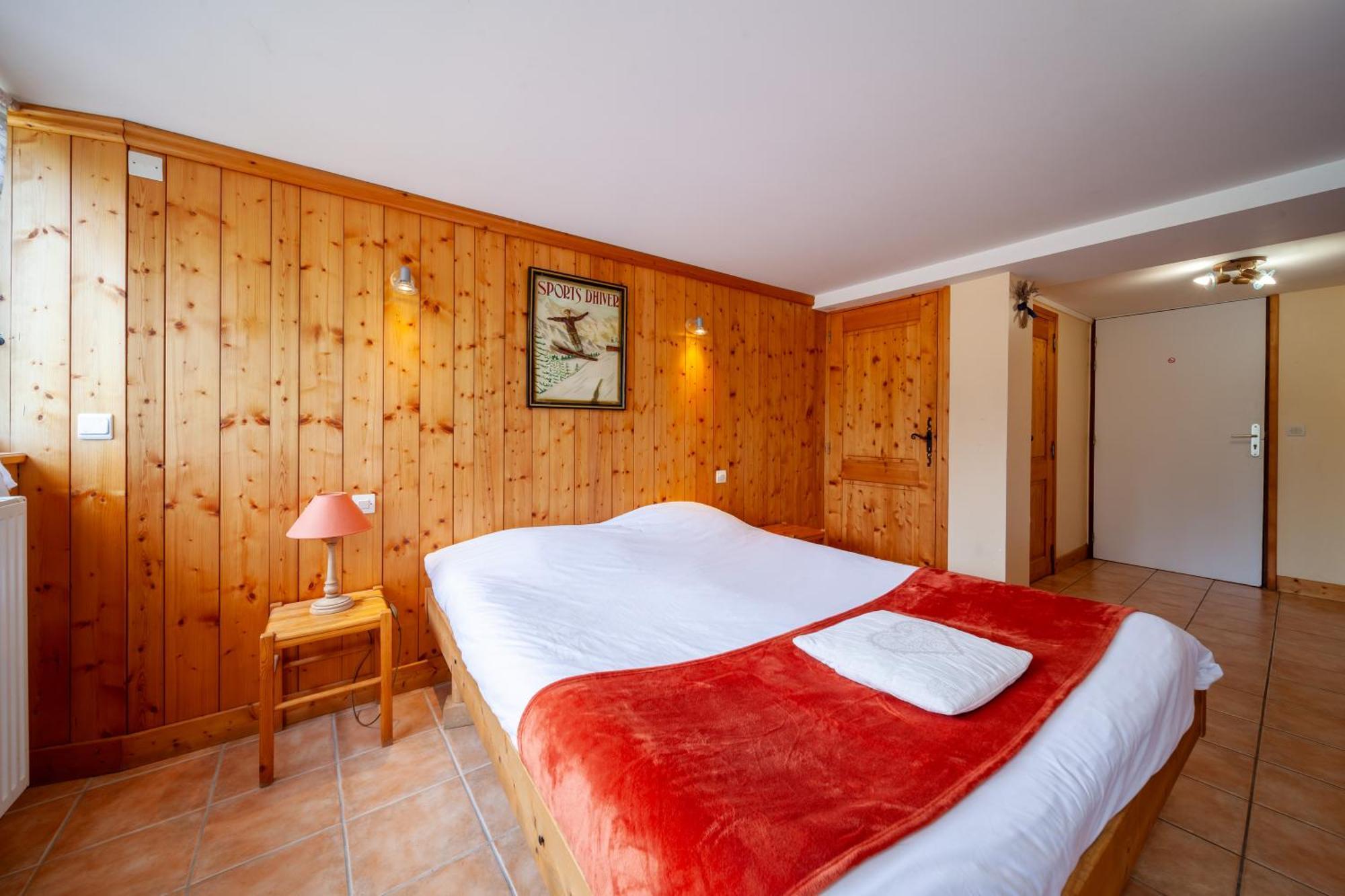 Auberge Des Montauds - Hotel & Restaurant Villard-de-Lans Pokoj fotografie