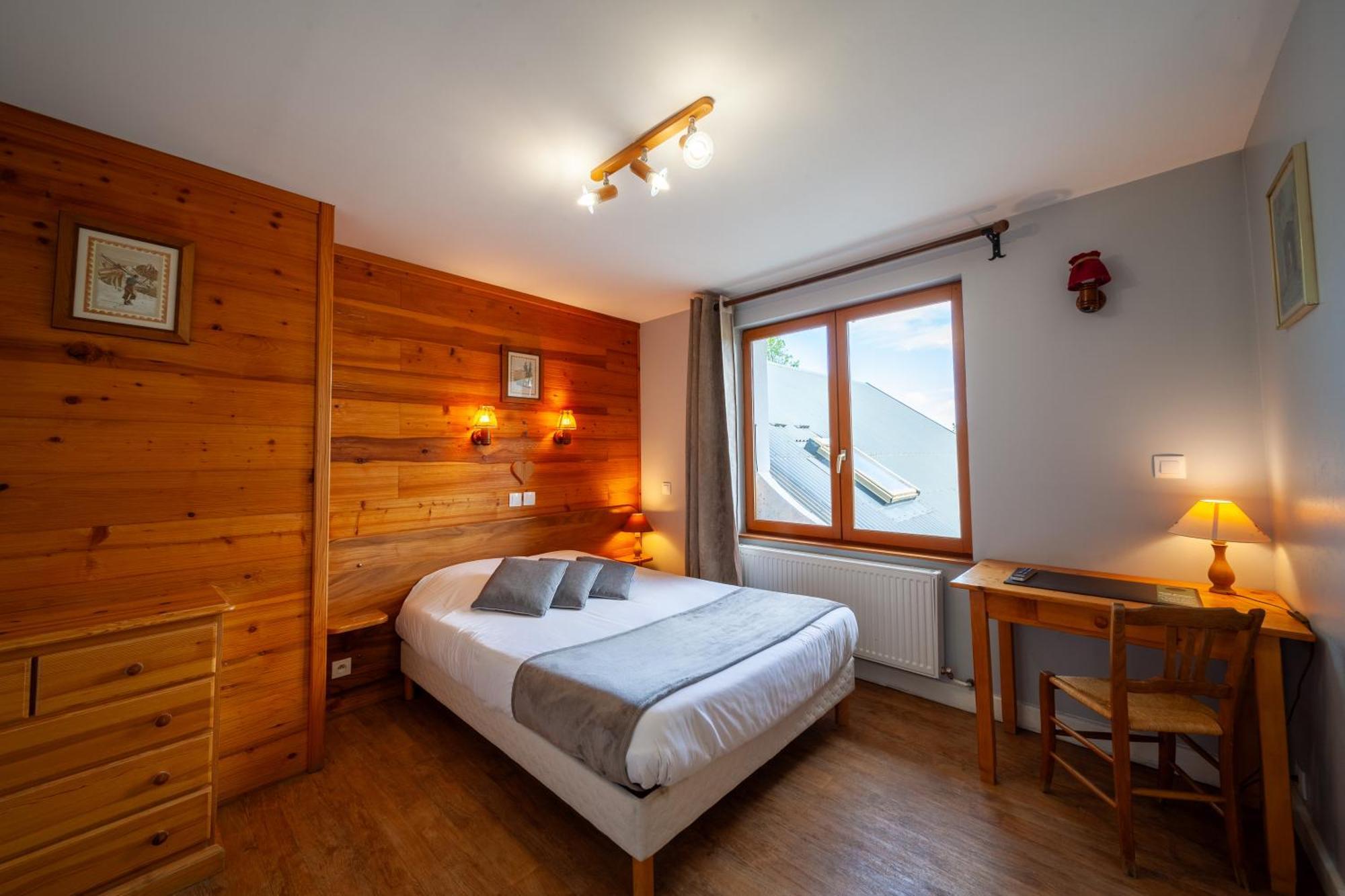 Auberge Des Montauds - Hotel & Restaurant Villard-de-Lans Pokoj fotografie